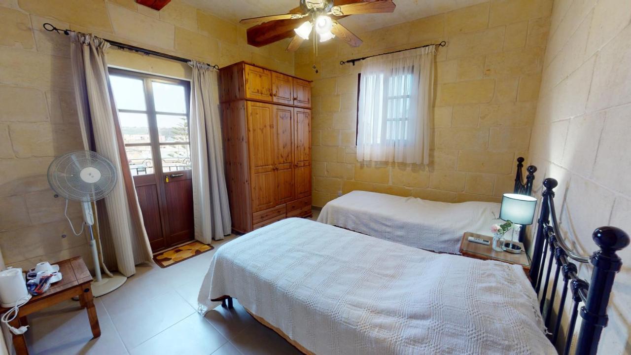 Qala Bed&Breakfast With Swimming Pool - Il-Wenniessa 외부 사진
