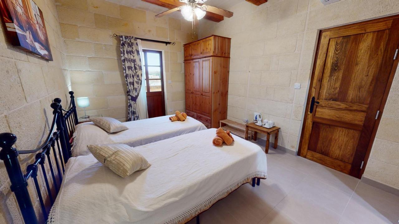 Qala Bed&Breakfast With Swimming Pool - Il-Wenniessa 외부 사진