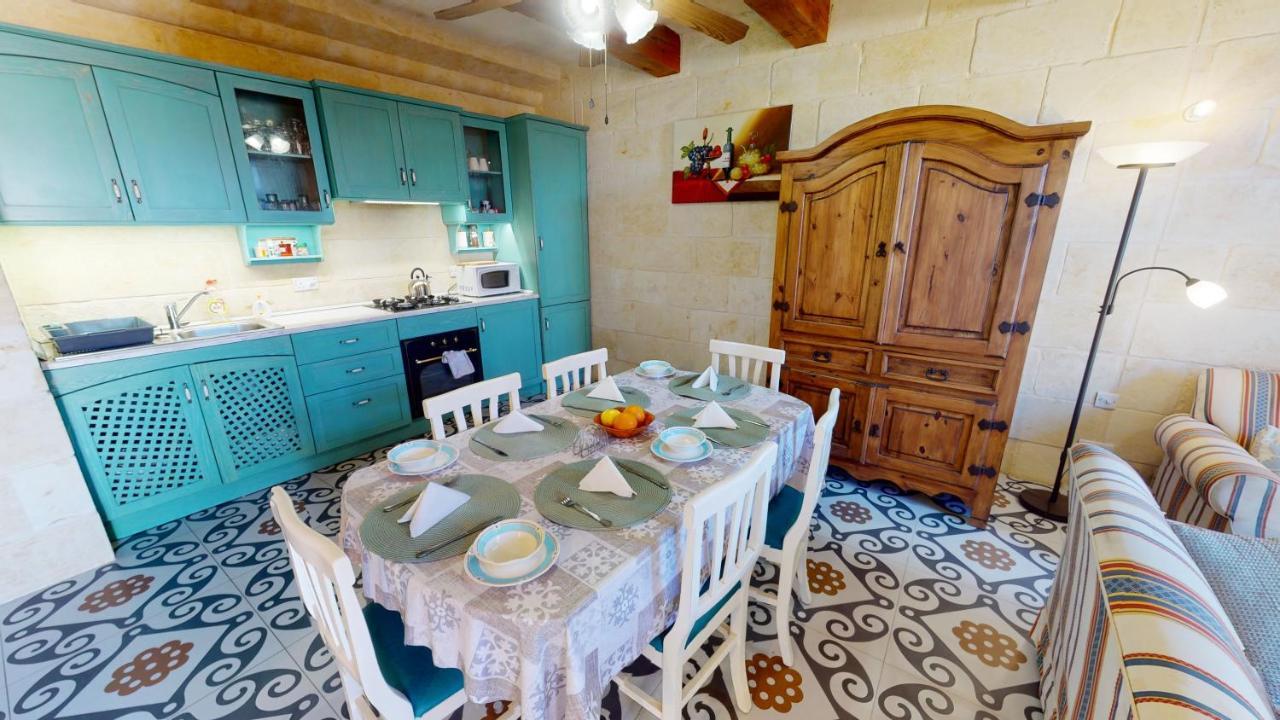 Qala Bed&Breakfast With Swimming Pool - Il-Wenniessa 외부 사진